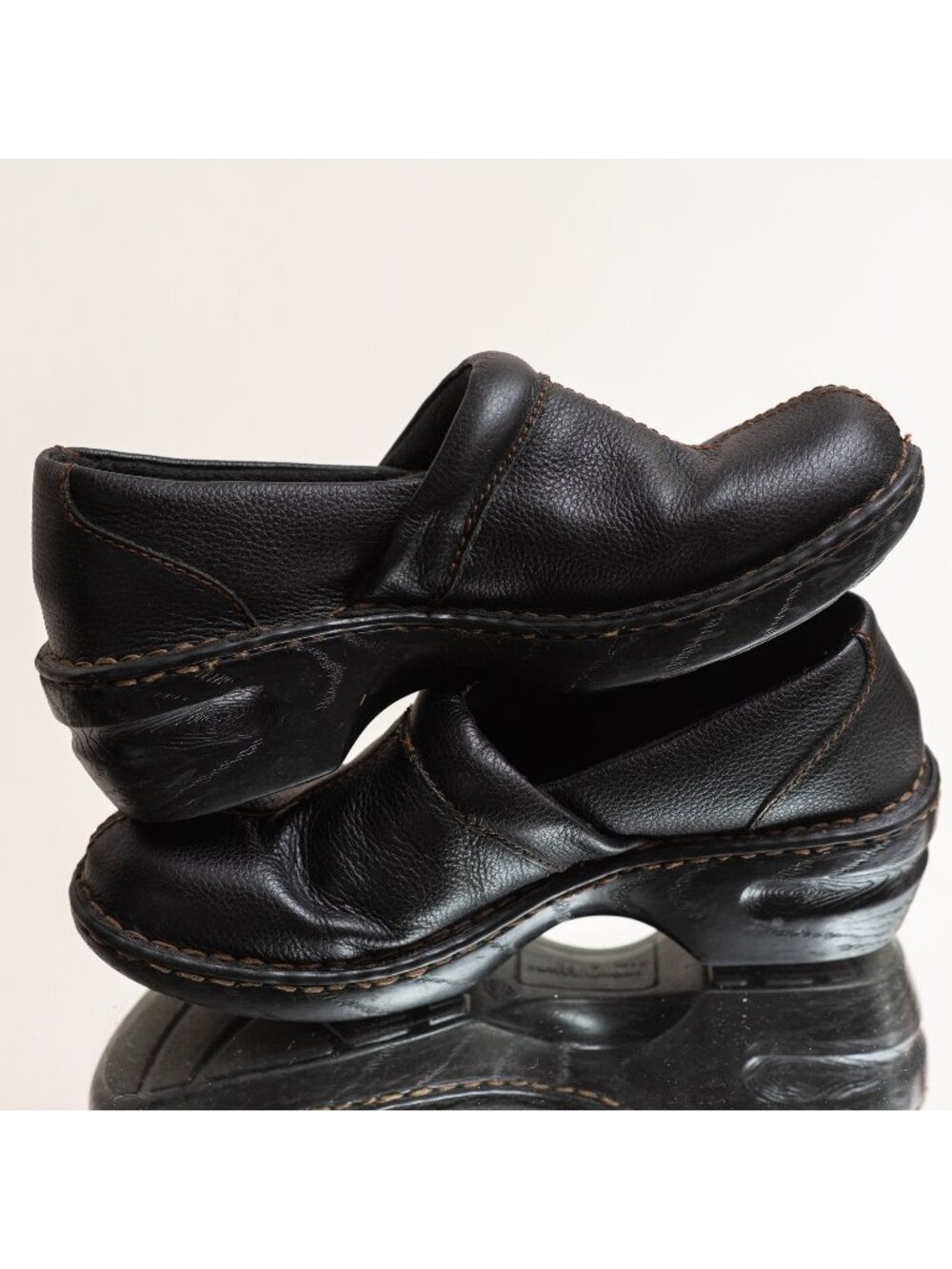 Vintage 90s Y2K Thom McAn Slip On Clogs Chunky Womens 8.5W Leather Librarian